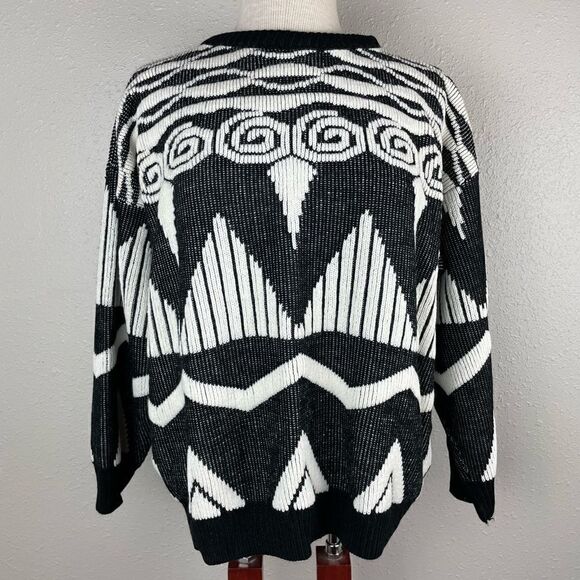 Vintage 80’s Adele Black and White Sweater EUC - Picture 1 of 5